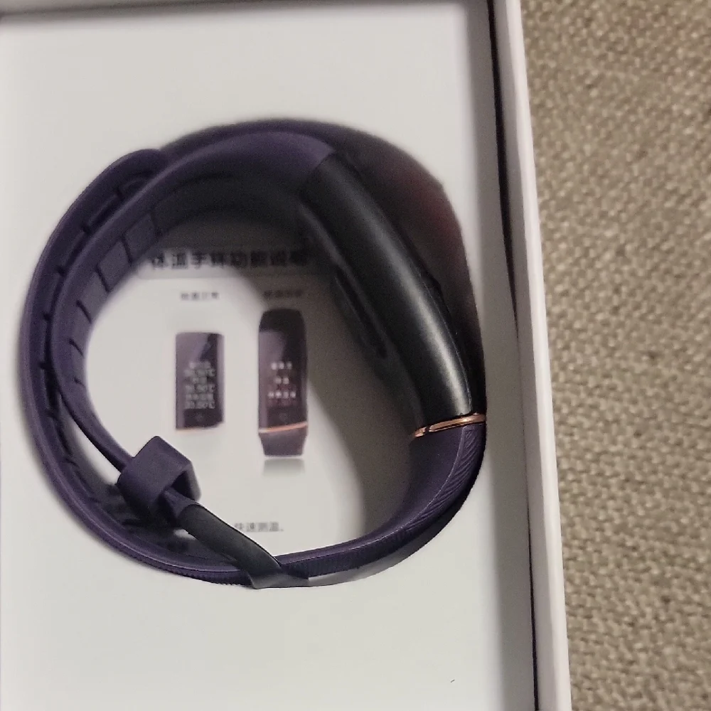 N/A black smartband